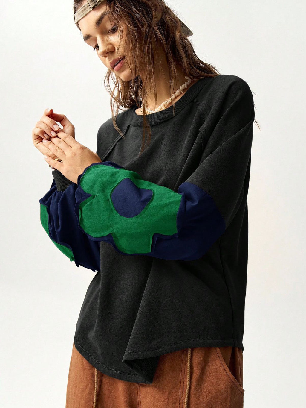 Round Neck