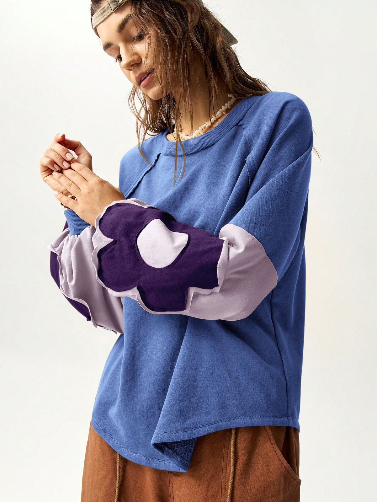 Round Neck