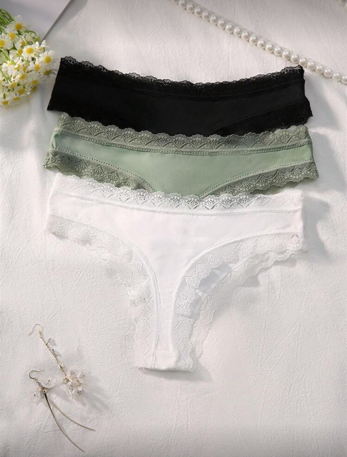 Panties (3 pieces)